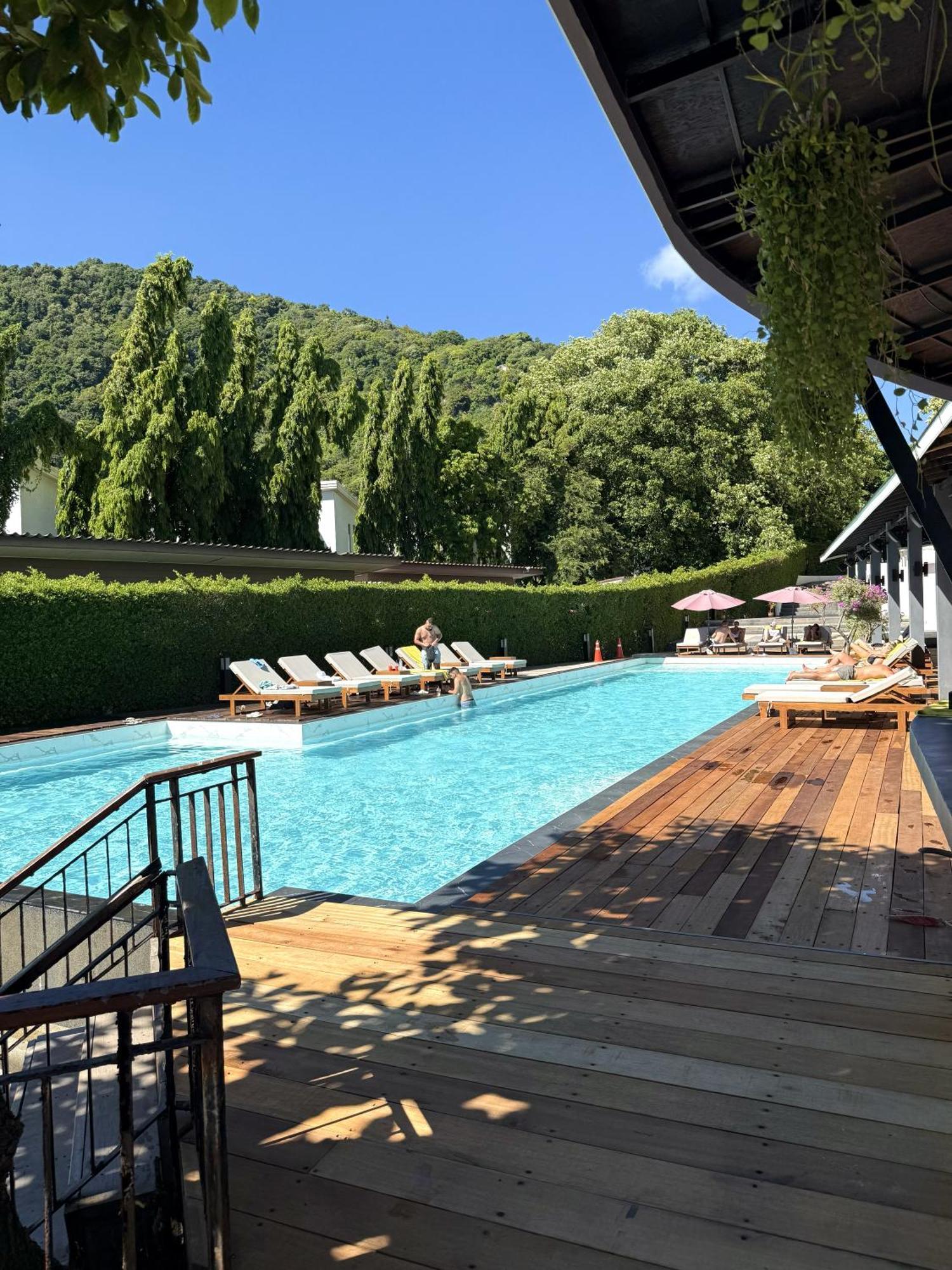 Sunset Beach Club Hotel Hatrin Kültér fotó