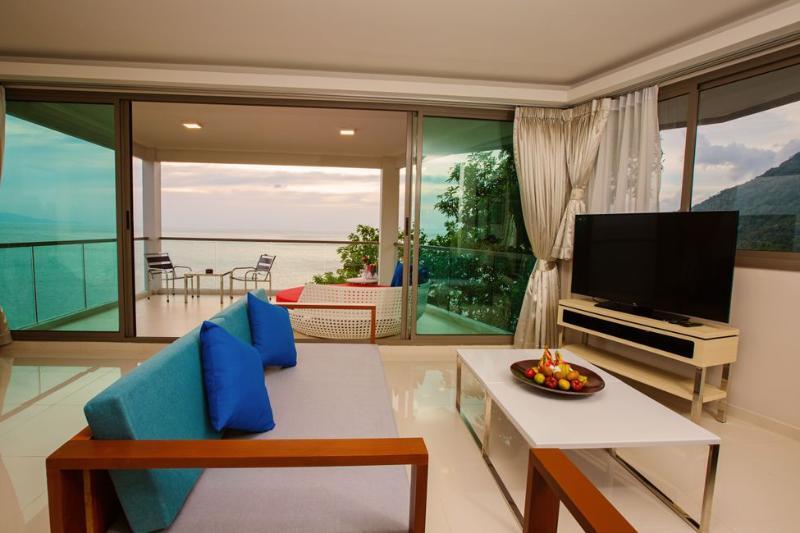 Sunset Beach Club Hotel Hatrin Kültér fotó